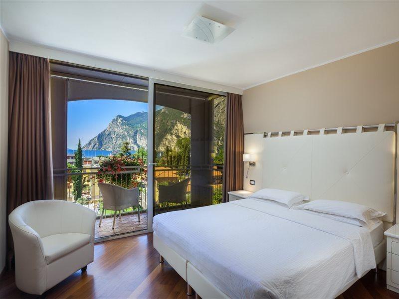 Savoy Palace - Tonelli