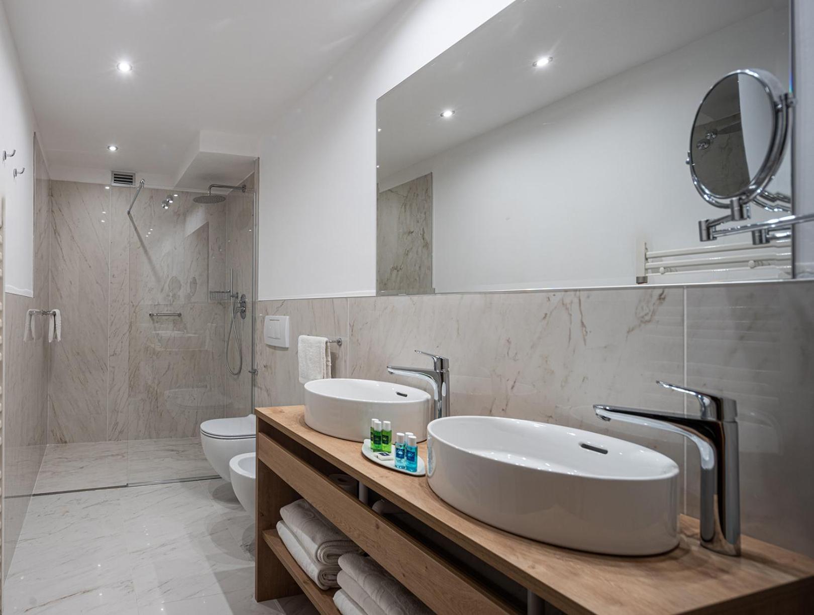 Savoy Palace - Tonelli 4*